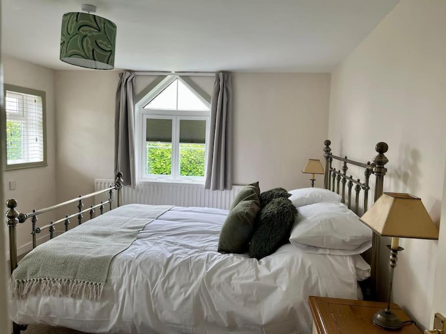 Holme Lodge Cottage เทิร์สก์ ภายนอก รูปภาพ